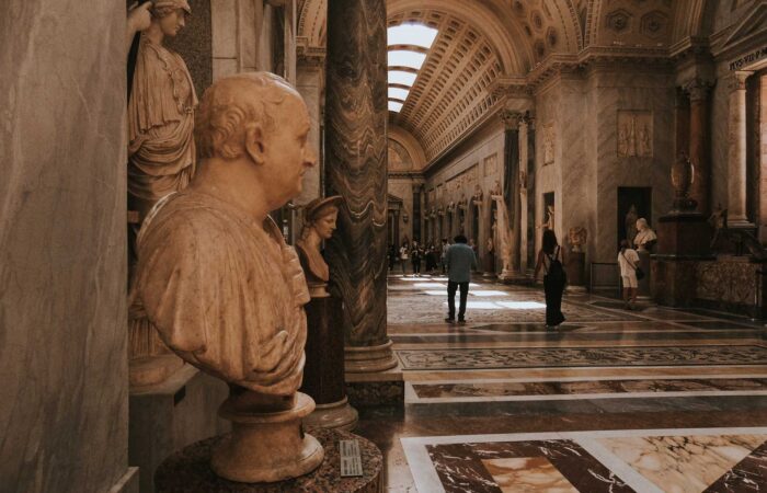 Vatican Museums tickets statue
